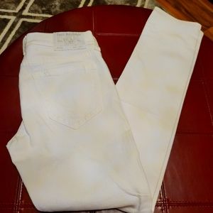 Men's size 31 white True Religion jeans.